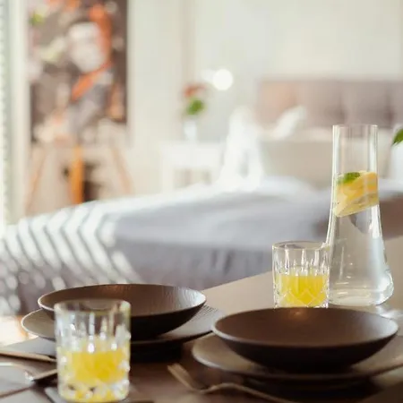 Kurpark Loft: Terrace Retreat With Free Parking *