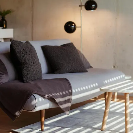 Kurpark Loft: Terrace Retreat With Free Parking Apartment *