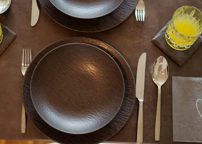 Apartment Kurpark Loft: Terrace Retreat With Free Parking *