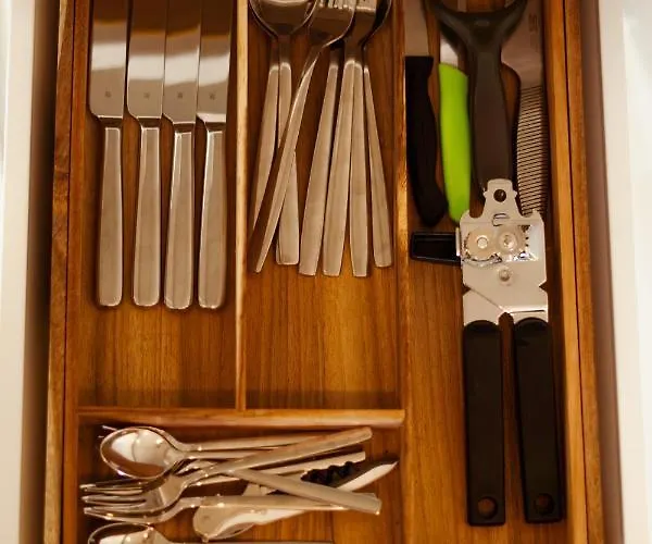 Kurpark Loft: Terrace Retreat With Free Parking