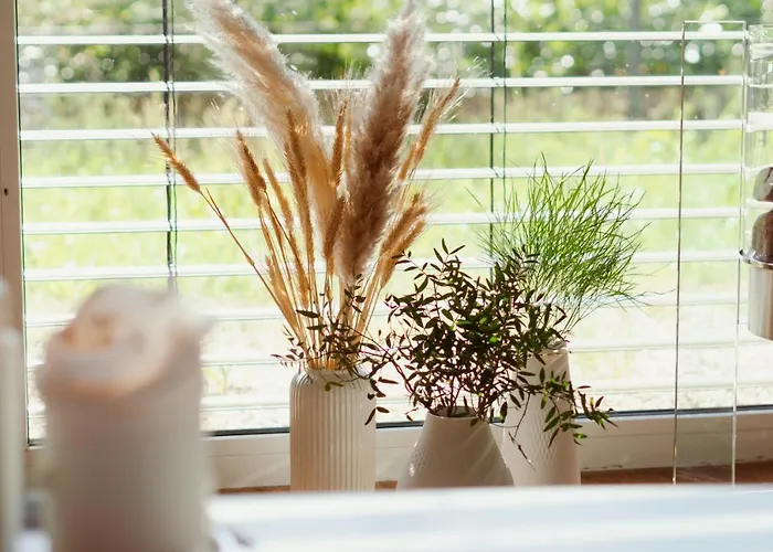 Kurpark Loft: Terrace Retreat With Free Parking