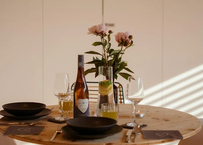 Kurpark Loft: Terrace Retreat With Free Parking Wiesbaden